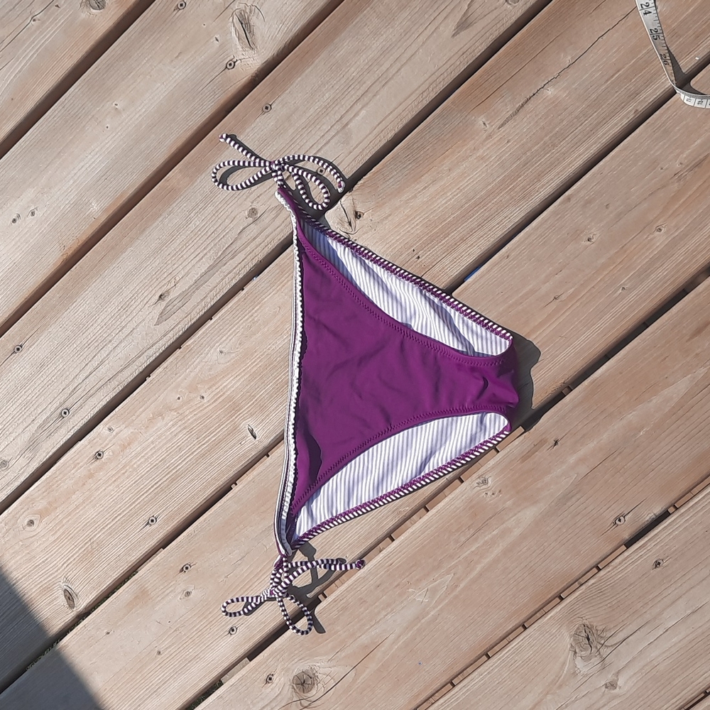 Bikini bottoms
